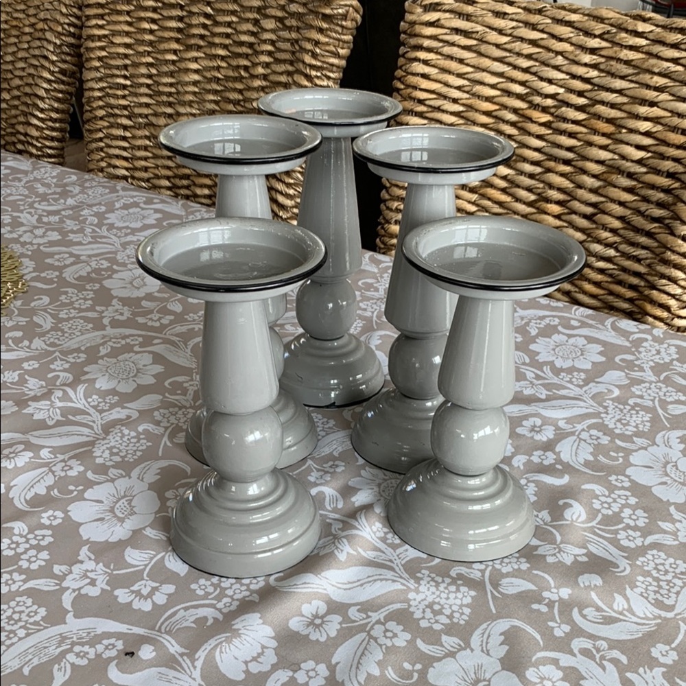 Elegant Grey Candle Holders Set